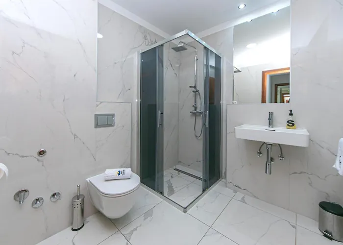 Seaside With A Swimming Pool Brela, Makarska - 19834 Appartamento